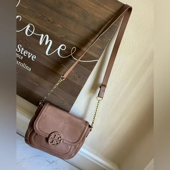 TORY BURCH Amanda Convertible Leather Crossbody